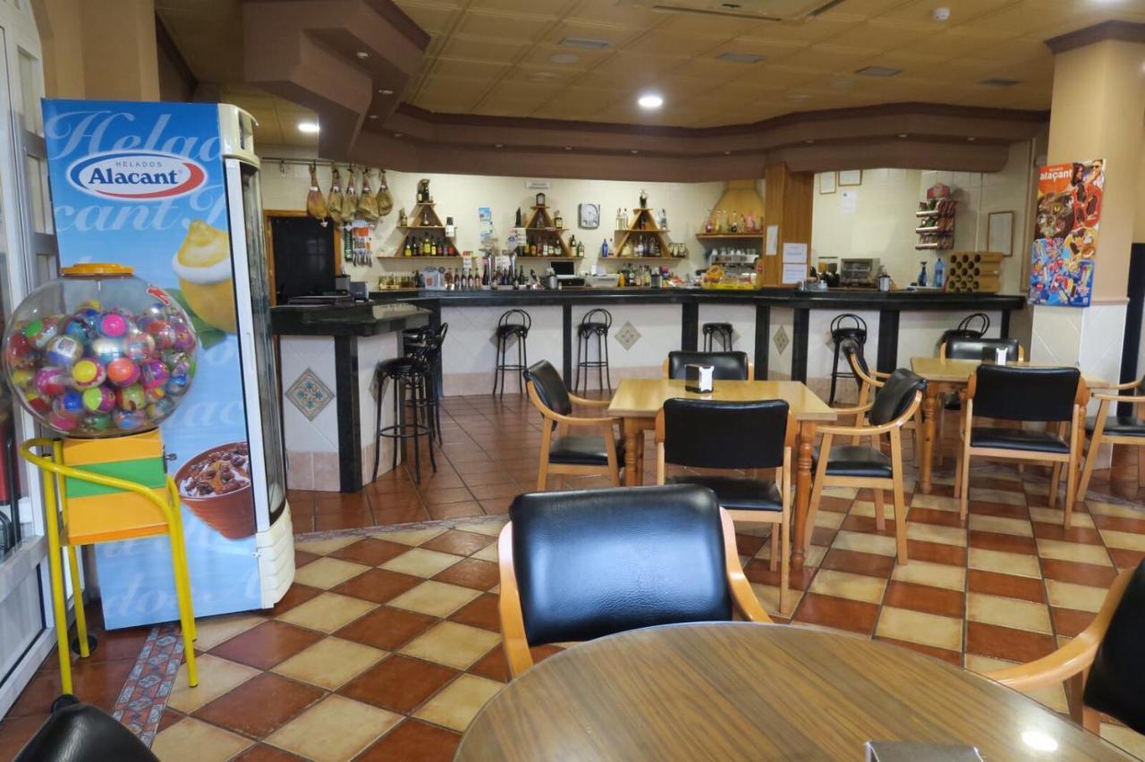 Hostal Jaufil Zújar Kültér fotó